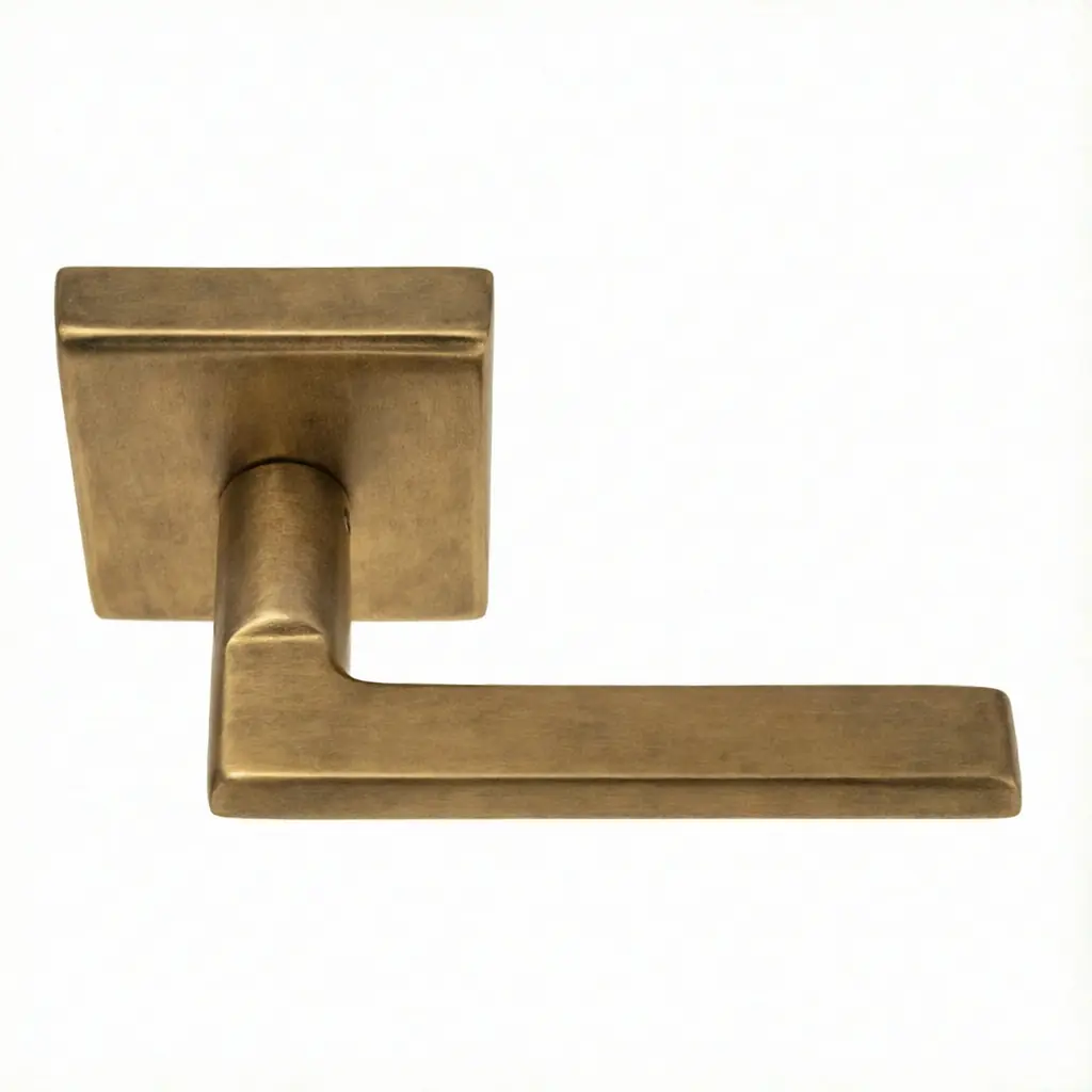 AI-LR-143-Antique-Brass-02